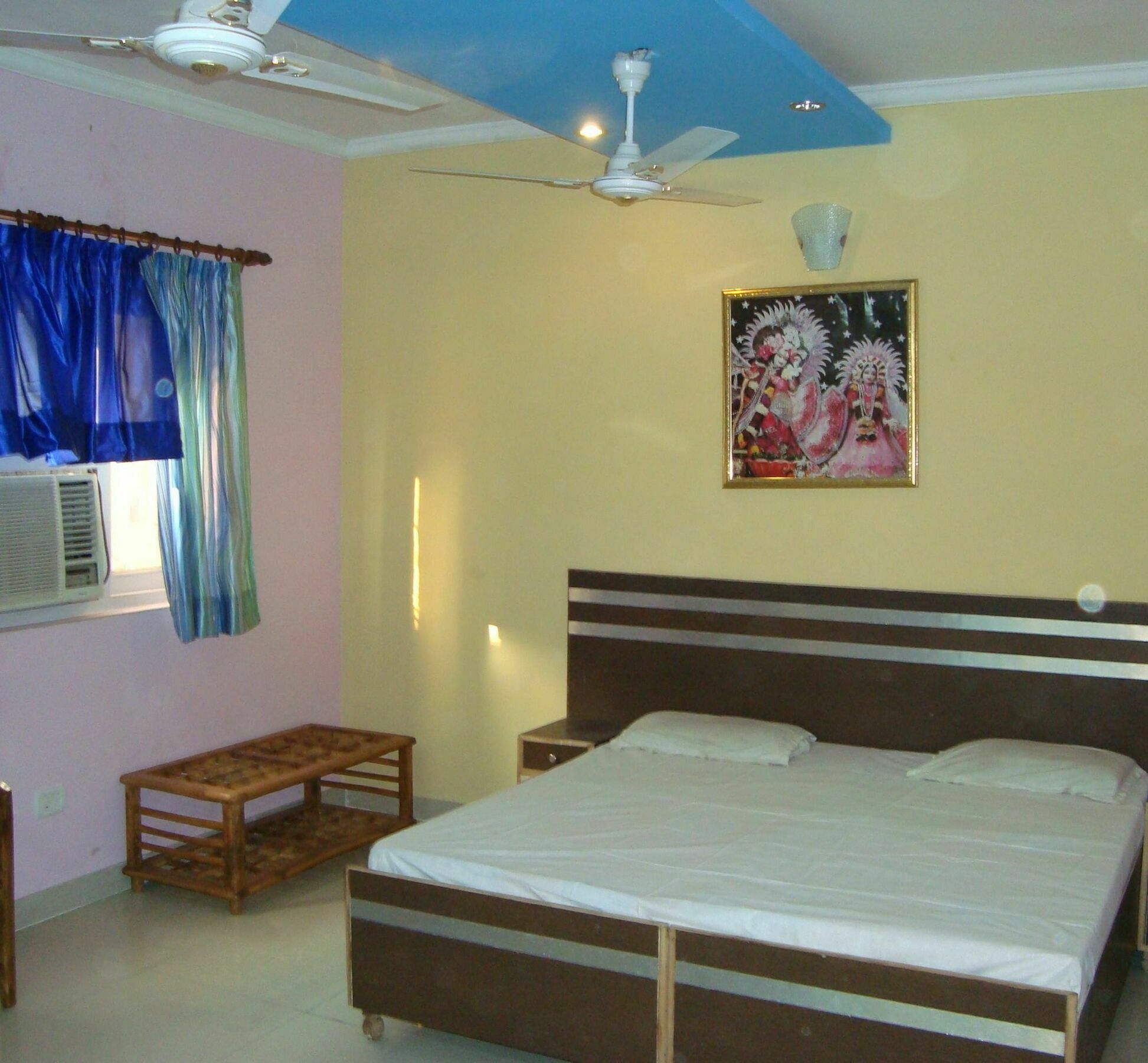 Hotel S P New Delhi Eksteriør bilde