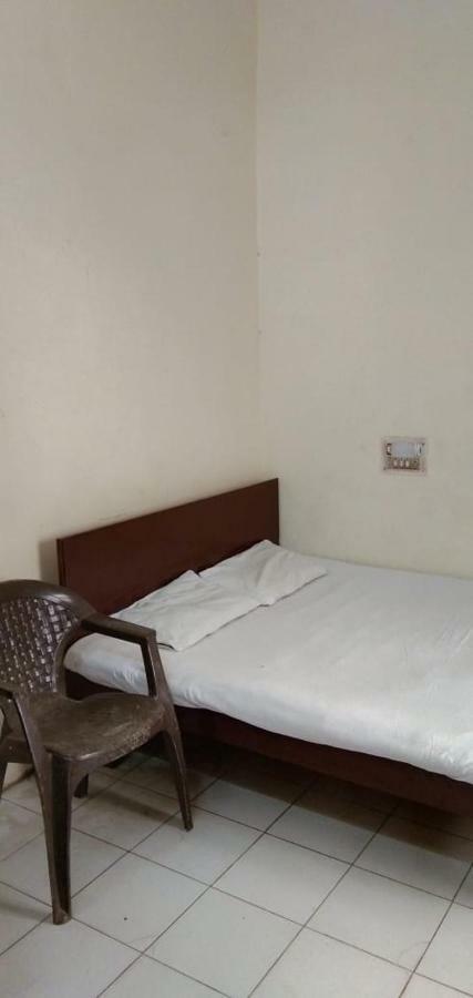 Hotel S P New Delhi Eksteriør bilde