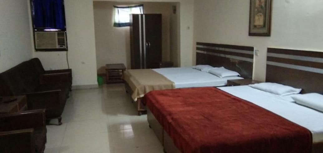 Hotel S P New Delhi Eksteriør bilde