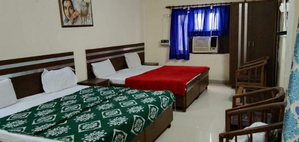 Hotel S P New Delhi Eksteriør bilde